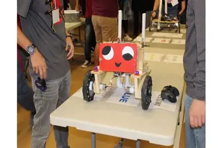 Toronto high school students win national robotics competition